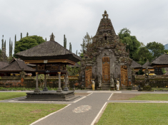 BEC8A425-D01C-4691-A3A1-61712D2FB644